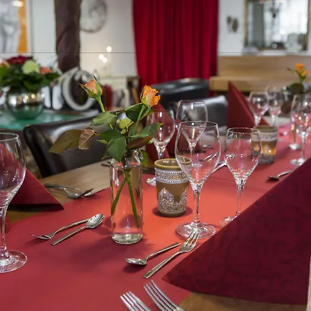 Holzscheiter Hotel