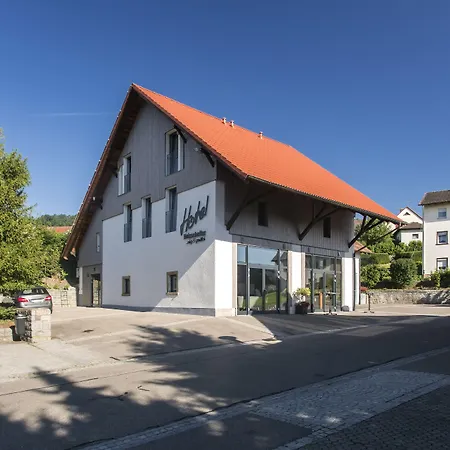 Holzscheiter Hotell 3*