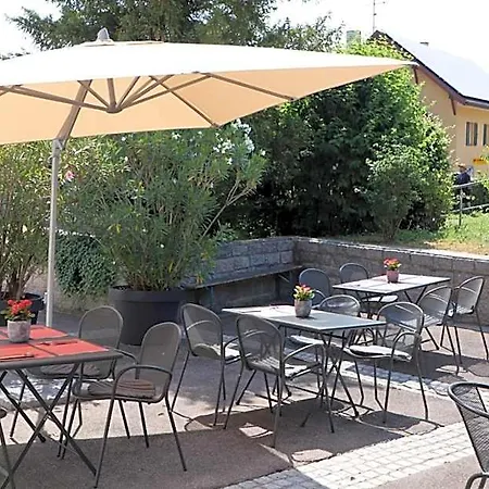 Holzscheiter Hotel Lottstetten
