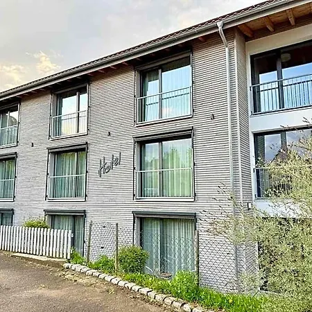 Holzscheiter Hotel Lottstetten