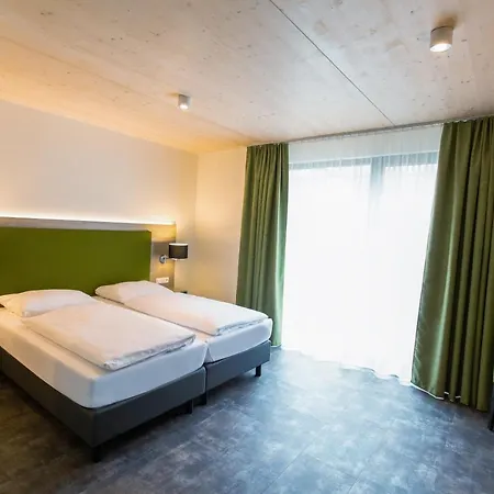 Holzscheiter Hotel