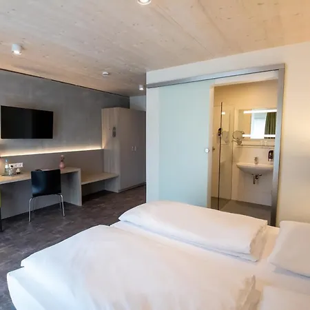Hotell Holzscheiter 3*