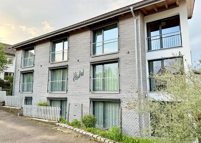 Holzscheiter 3* Lottstetten