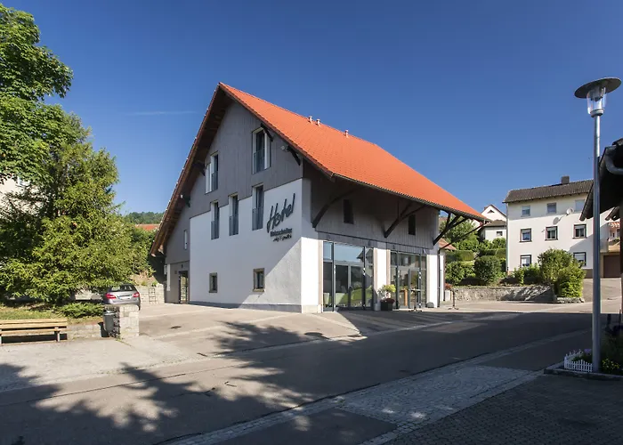 Holzscheiter Hotel 3*